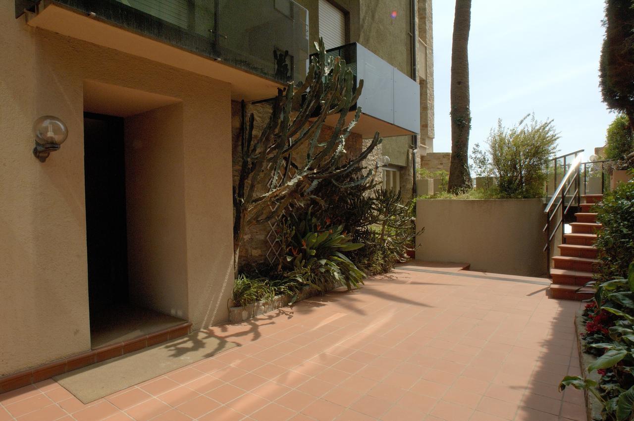 Residence Sole Mare Alaxi Hotels 阿拉西奥 外观 照片